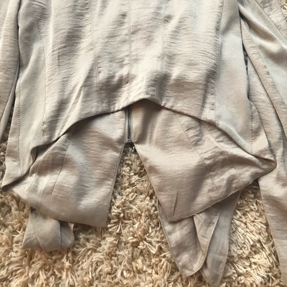 BCBG Flora Ruffle-Front Jacket - Picture 5 of 7